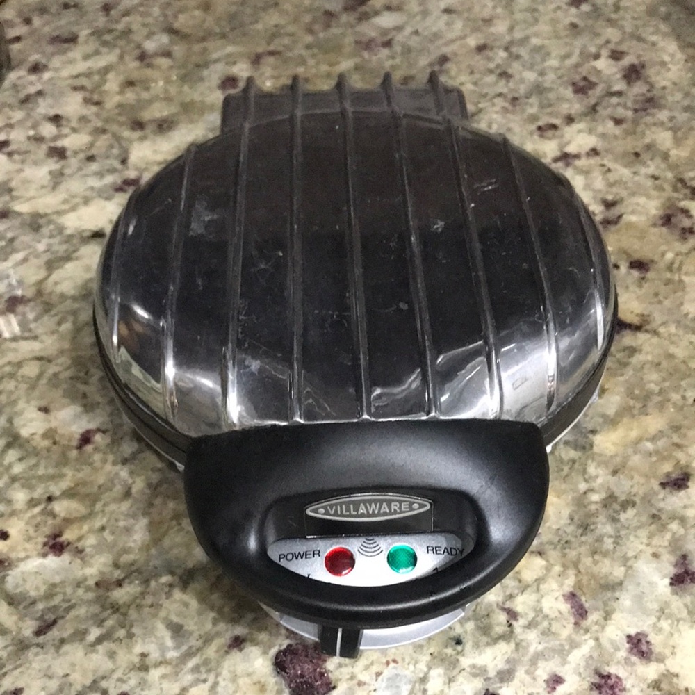 Villaware UNO Waffle Maker